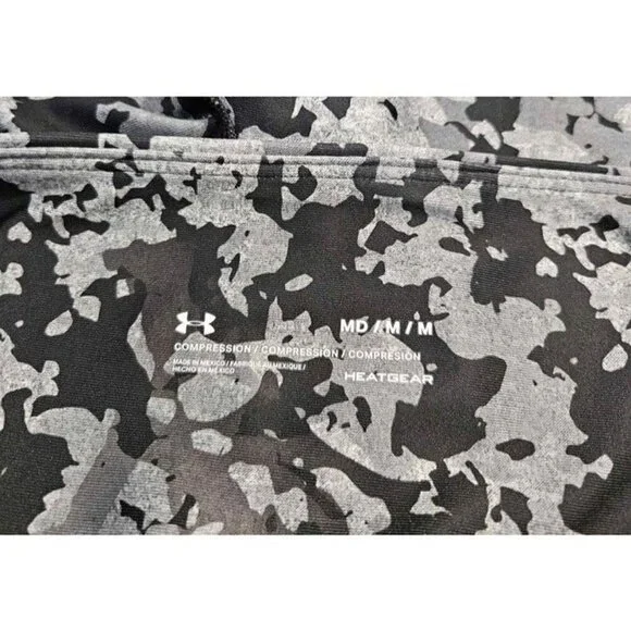 Under Armour Compression Heatgear Greenish Gray Camo Design Capri Leggings Sz M - Picture 3 of 4